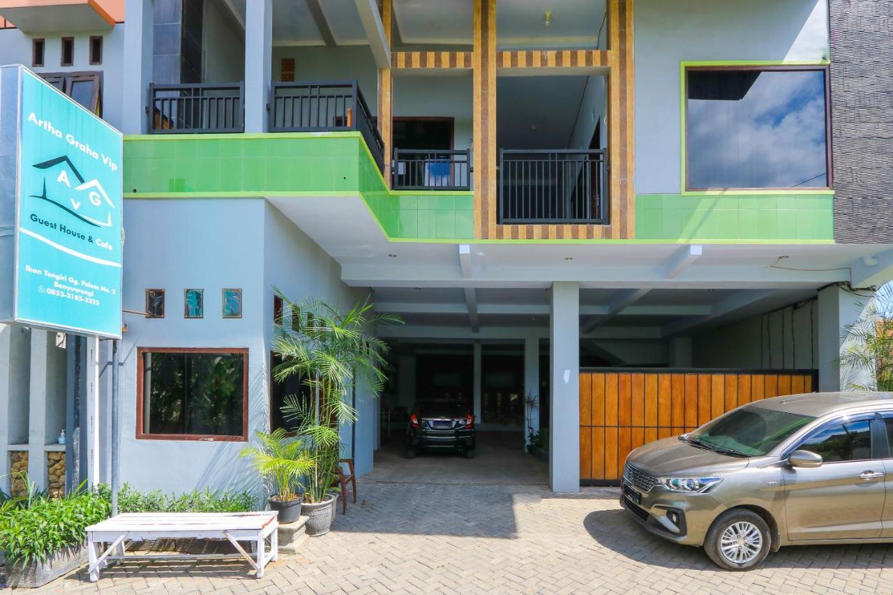Hotel Oyo 2453 Artha Graha Vip Banyuwangi  Exterior foto
